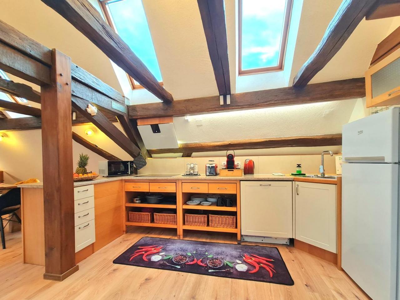 Avahome: Haus Fuer 16, Wlan, Parkplaetze, Netflix, Nespresso Kandel Extérieur photo